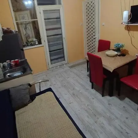 Za Festarsenal Apartment *